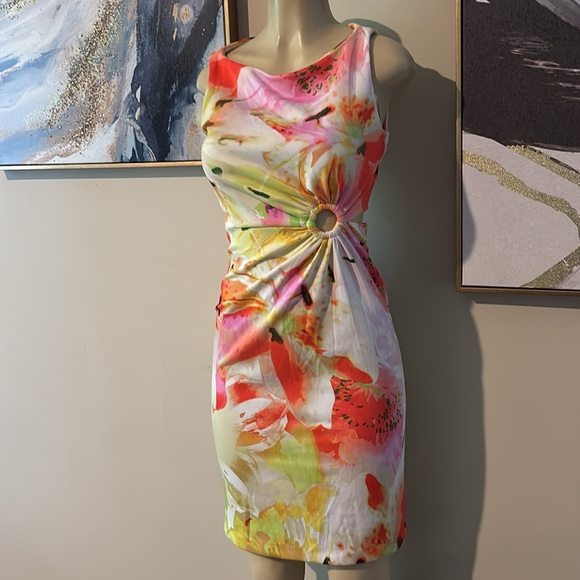 Melonie T Yellow/Coral Floral Waist Ring Cut Out size 2 - Picture 2 of 6